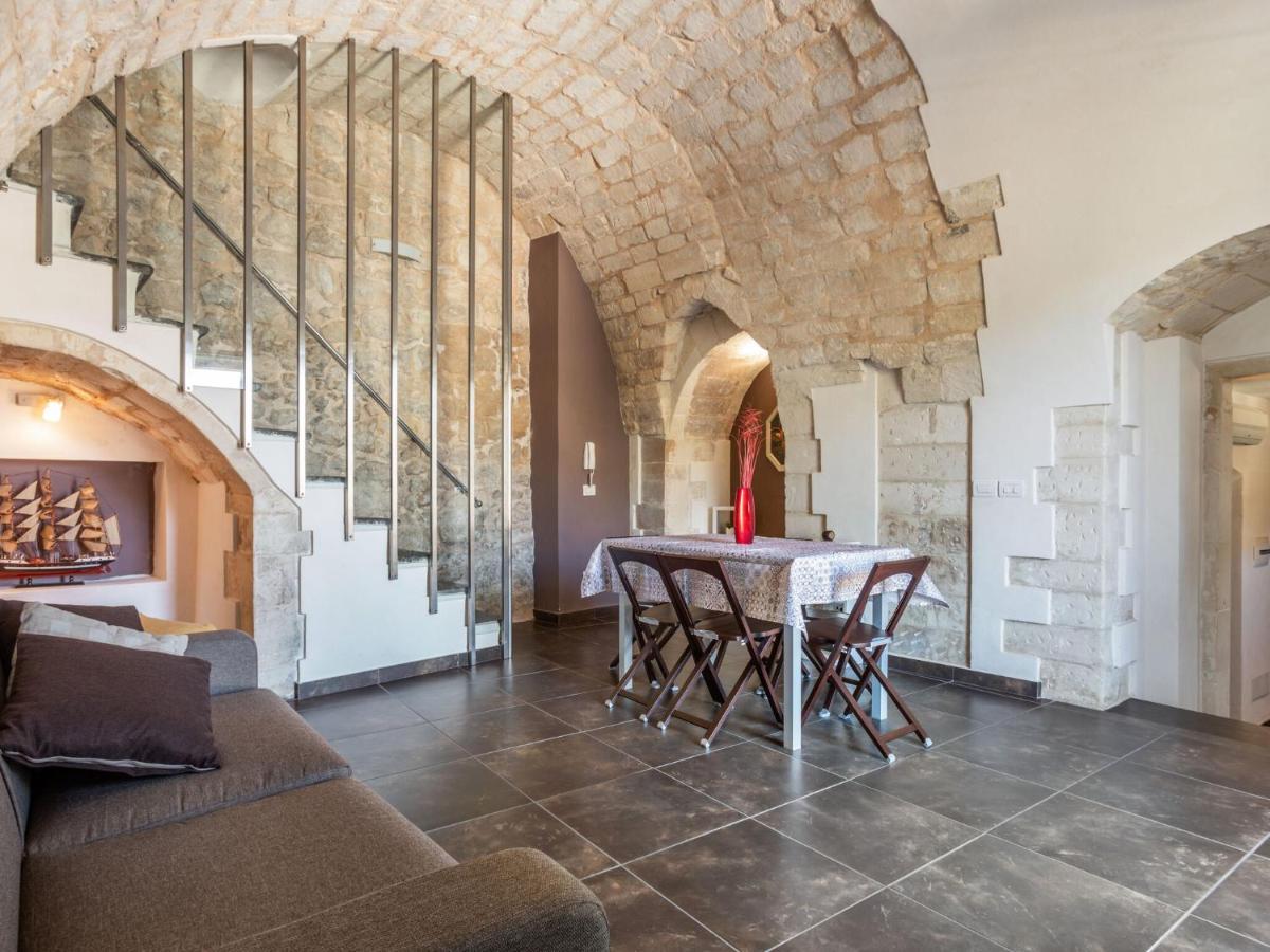 Vintage Holiday Home In Ragusa Ibla With Balcony Eksteriør bilde